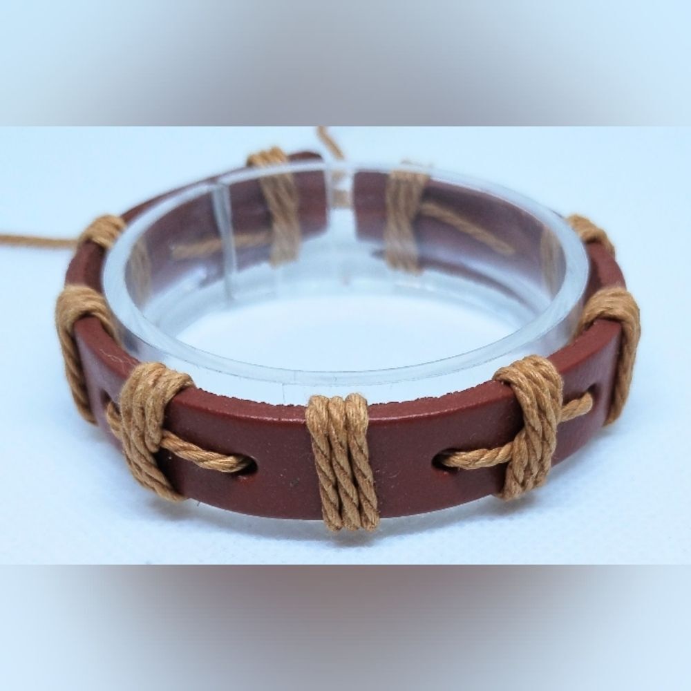 Men's bracelet leather brown new‎ e83